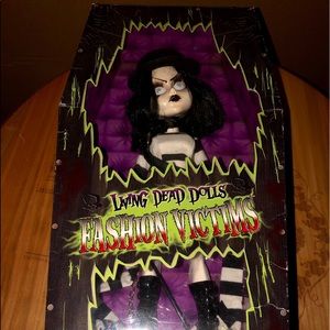 “RARE SYBIL” Living Dead Doll ~ Fashion Victim
